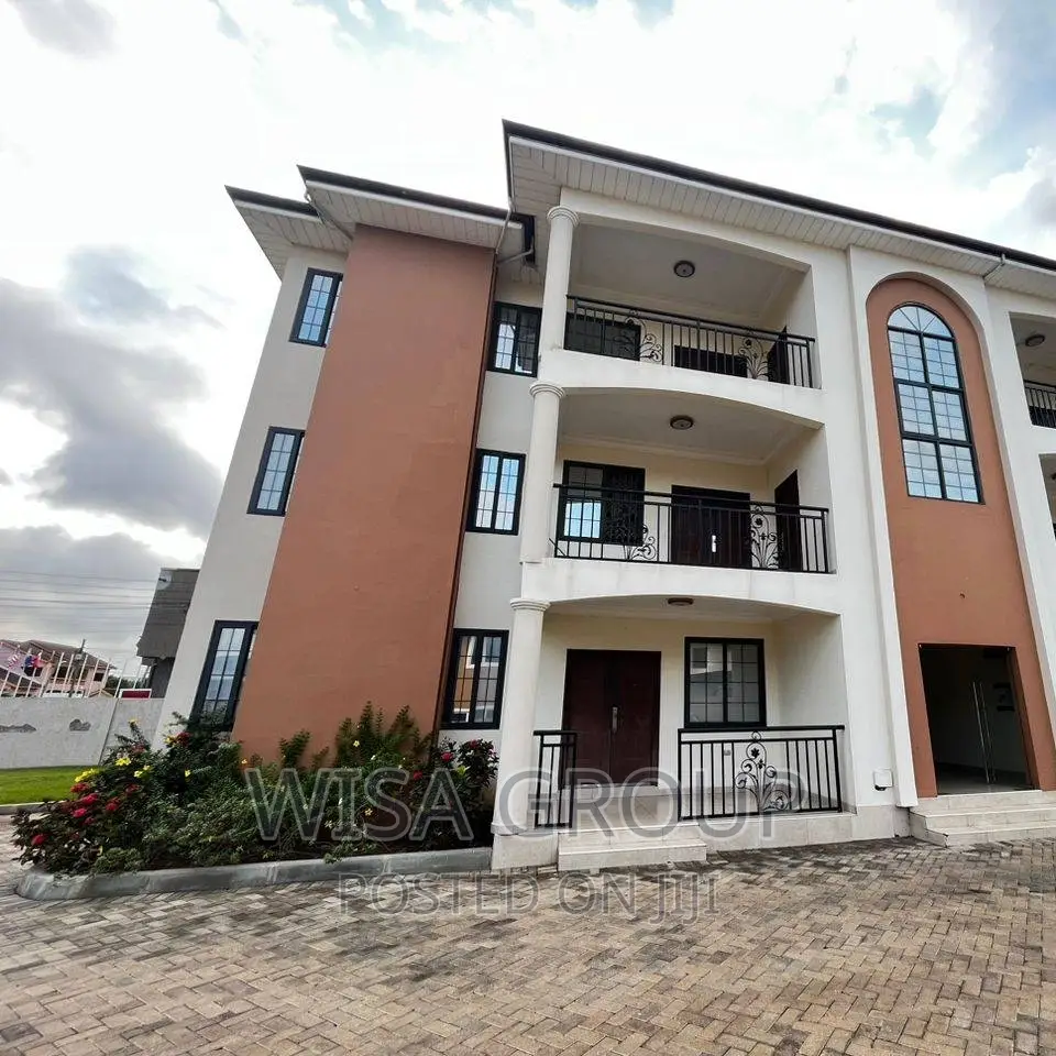 3bdrm Apartment in Wisa Groups, Airport Residential Area for rent in Airport Residential Area