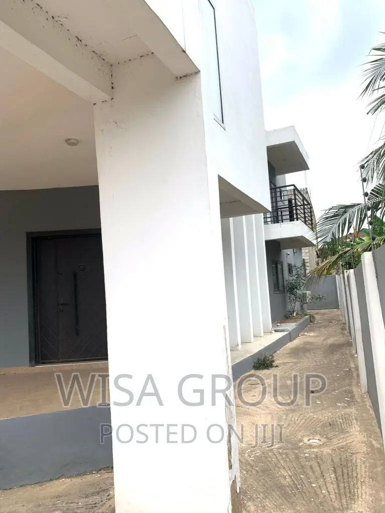 3bdrm Duplex in Wisa Groups, Accra Metropolitan for rent in Accra Metropolitan
