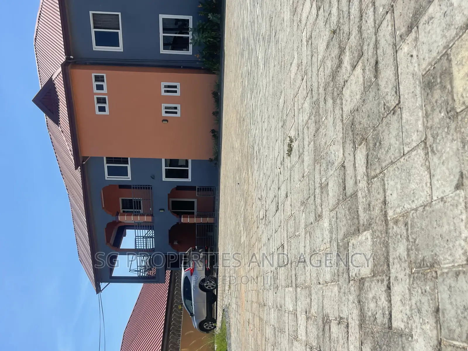 3bdrm Apartment in Sakumono, Spintex for rent in Spintex