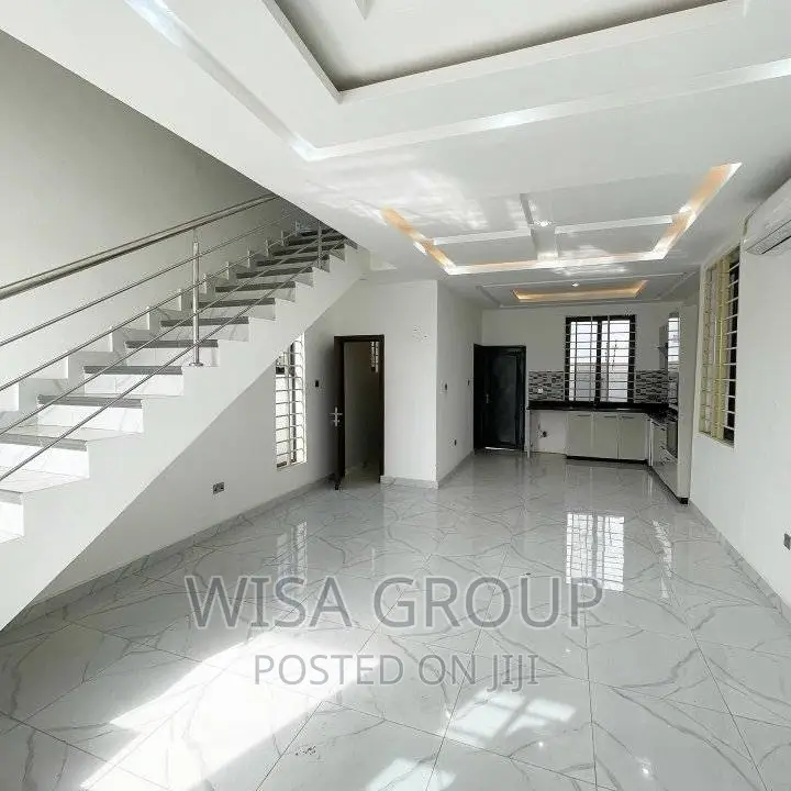 4bdrm Duplex in Wisa Groups, Accra Metropolitan for sale in Accra Metropolitan