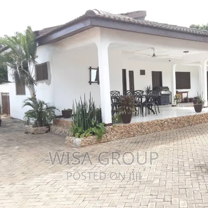 6bdrm House in Wisa Groups, Accra Metropolitan for sale in Accra Metropolitan