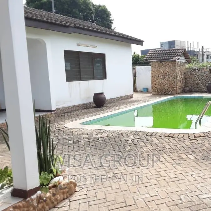 6bdrm House in Wisa Groups, Accra Metropolitan for sale in Accra Metropolitan