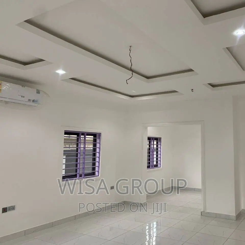 4bdrm Duplex in Wisa Groups, Accra Metropolitan for sale in Accra Metropolitan