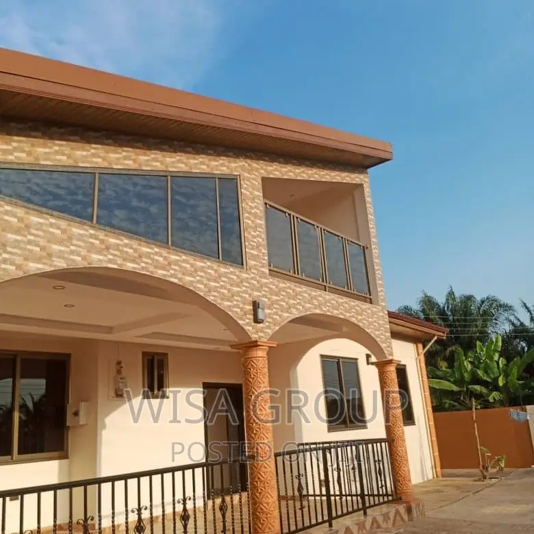 7bdrm Duplex in ,Wisa Groups, Accra Metropolitan for rent in Accra Metropolitan