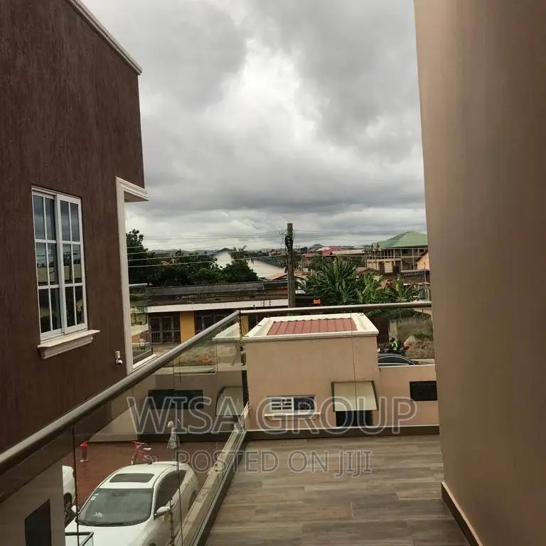 5bdrm Duplex in Wisa Groups, Accra Metropolitan for rent in Accra Metropolitan
