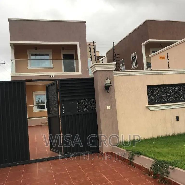 5bdrm Duplex in Wisa Groups, Accra Metropolitan for rent in Accra Metropolitan