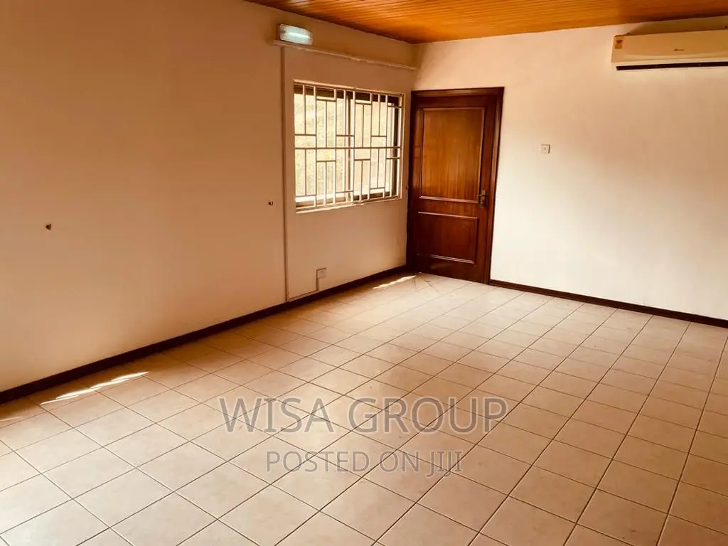 6bdrm Duplex in Wisa Groups, Accra Metropolitan for rent in Accra Metropolitan