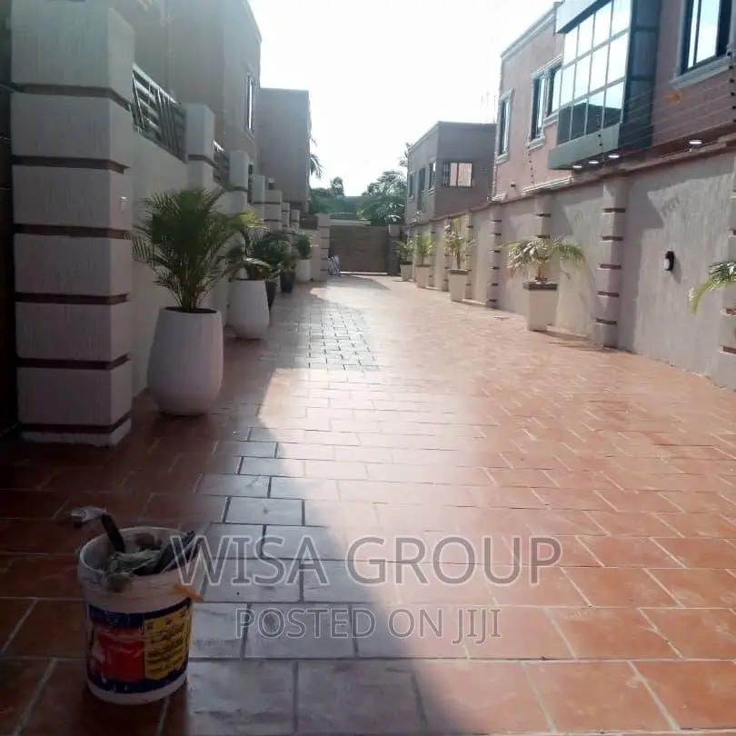 3bdrm Duplex in Wisa Groups, Accra Metropolitan for rent in Accra Metropolitan