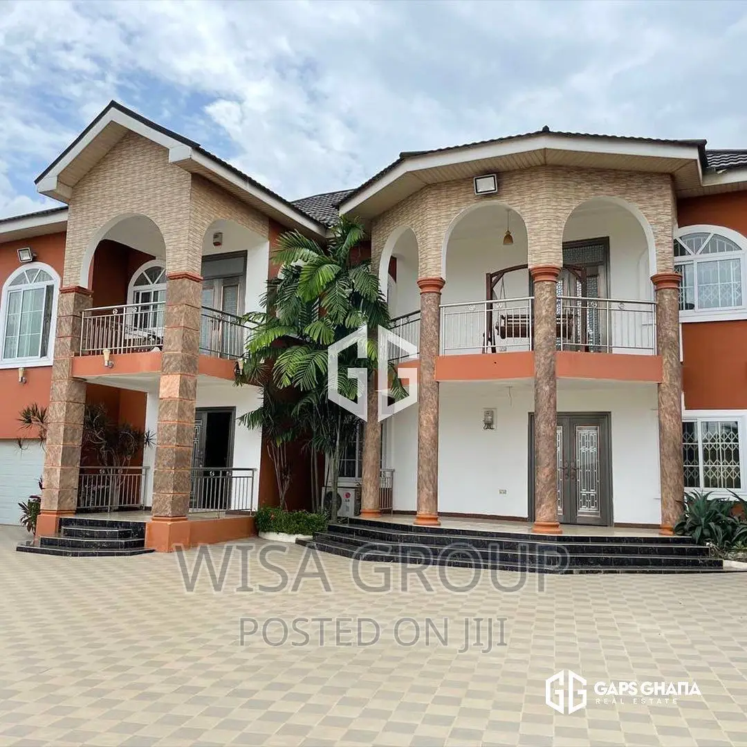 5bdrm Duplex in Wisa Groups, Accra Metropolitan for sale in Accra Metropolitan