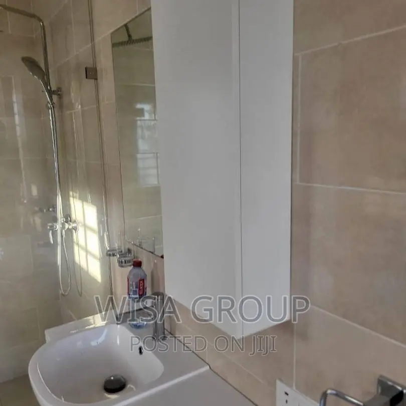 4bdrm Duplex in Wisa Groups, Accra Metropolitan for sale in Accra Metropolitan