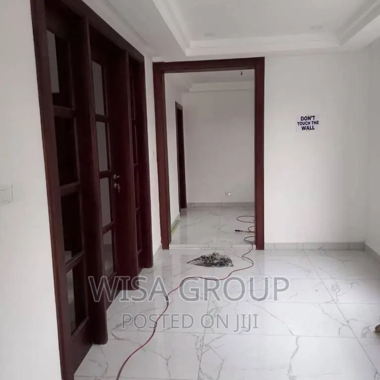 4bdrm Duplex in Wisa Groups, Accra Metropolitan for sale in Accra Metropolitan