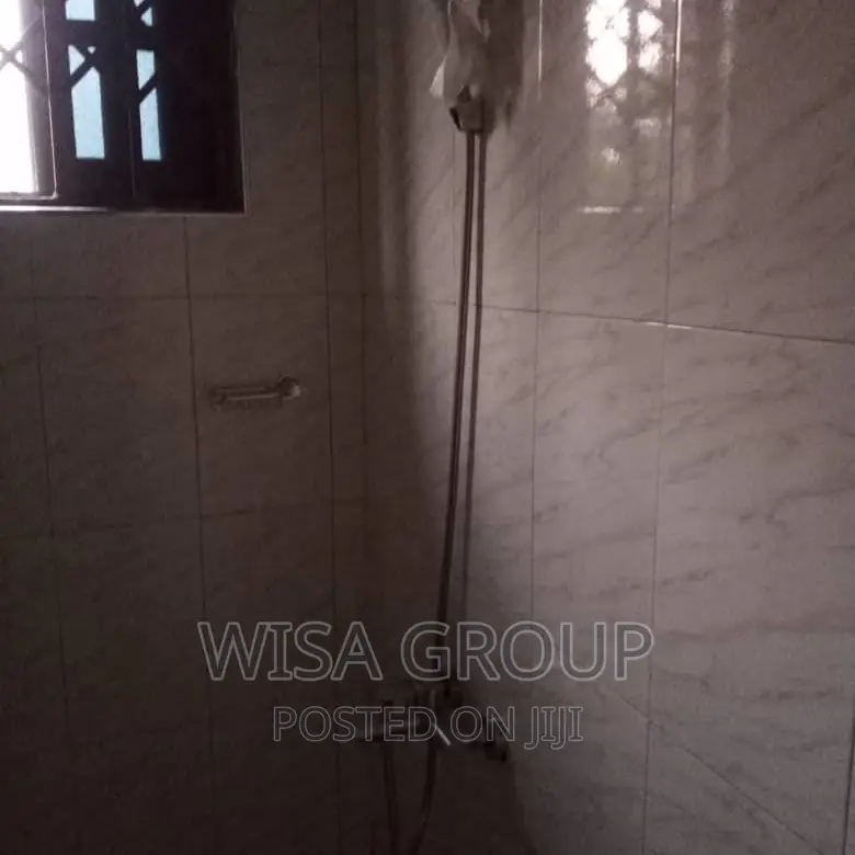 5bdrm House in Wisa Groups, Accra Metropolitan for rent in Accra Metropolitan