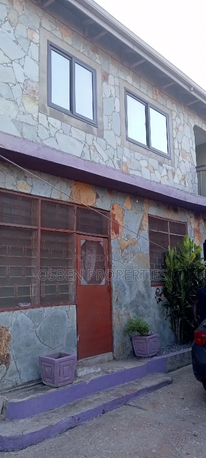 1bdrm Apartment in Pleasant Properties, Spintex for rent in Spintex