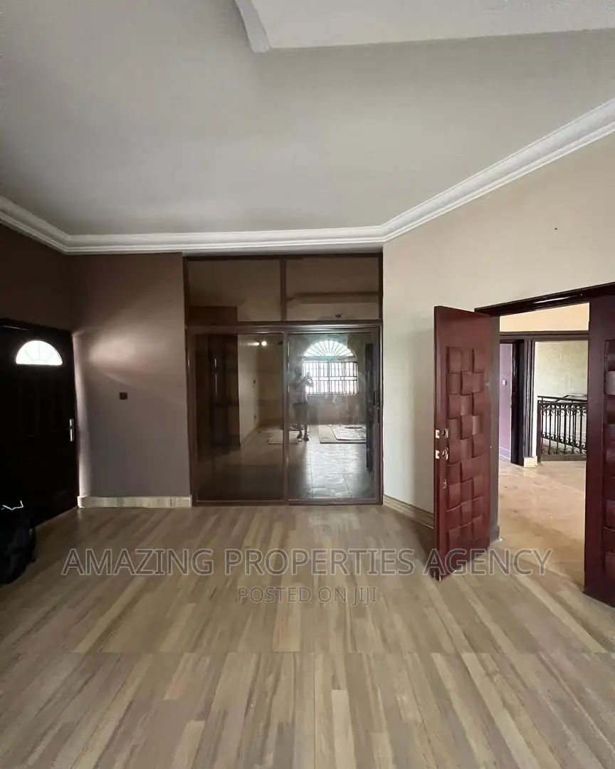 5bdrm House in East Legon for rent in East Legon