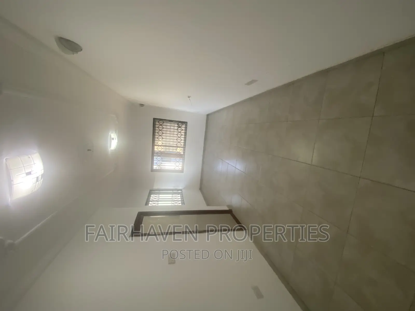 2bdrm Apartment in Tseaddo, Teshie for rent in Teshie