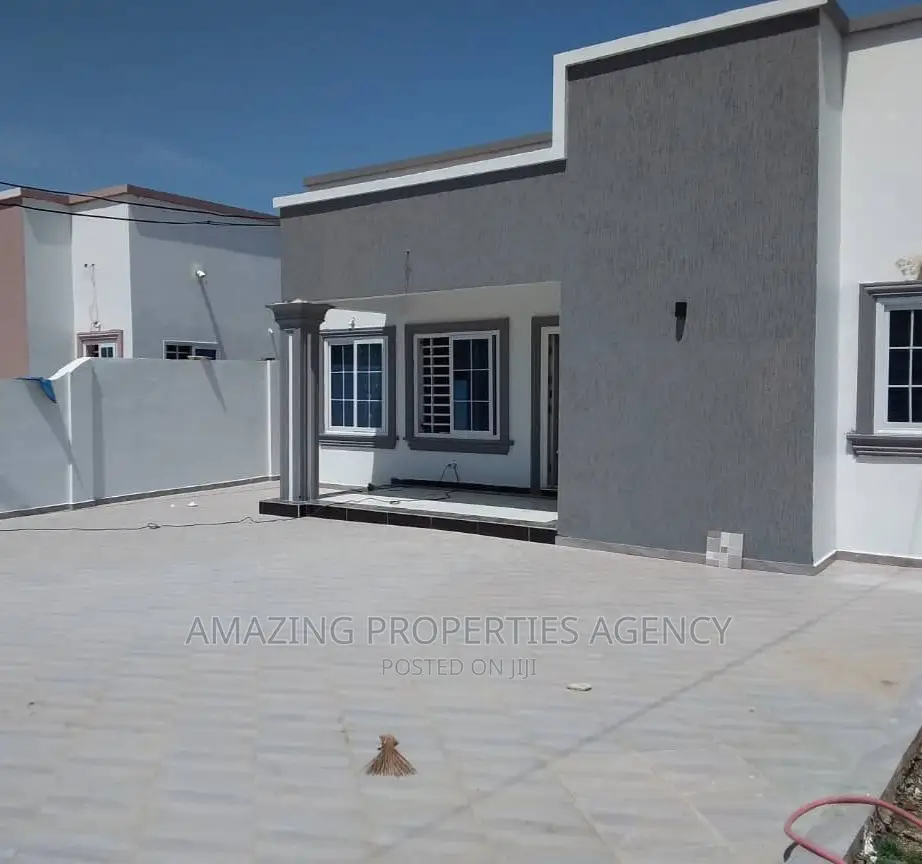 3bdrm House in Spintex for rent in Spintex
