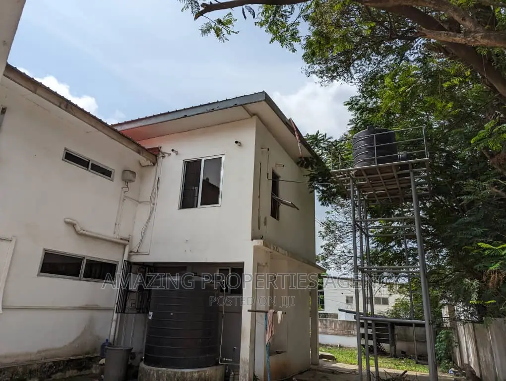 5bdrm House in North Ridge for sale in North Ridge