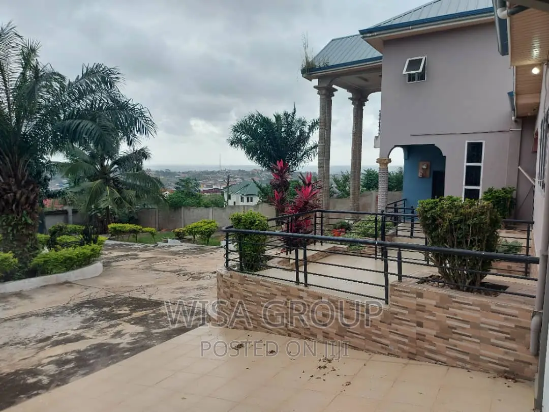 6bdrm Duplex in Wisa Groups, Accra Metropolitan for sale in Accra Metropolitan