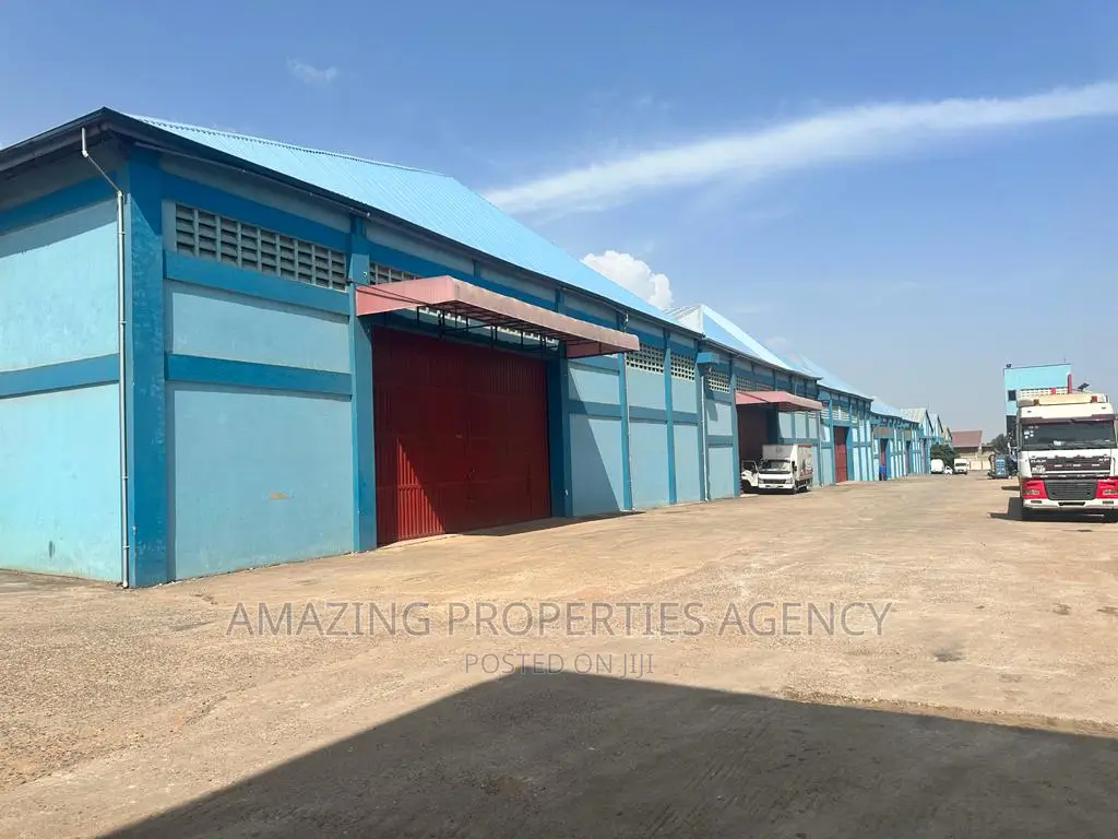 3000sqm for Rent at Spintex in Spintex
