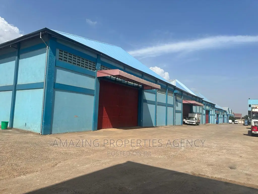 3000sqm for Rent at Spintex in Spintex