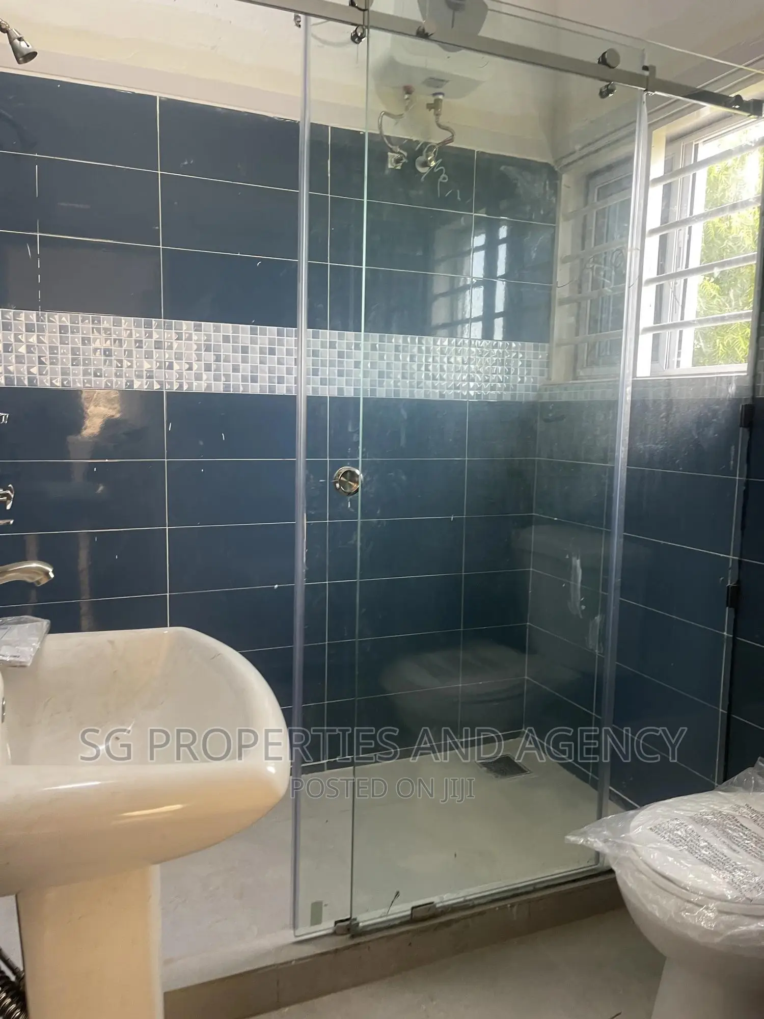 2bdrm Apartment in Lashibi, Spintex for rent in Spintex