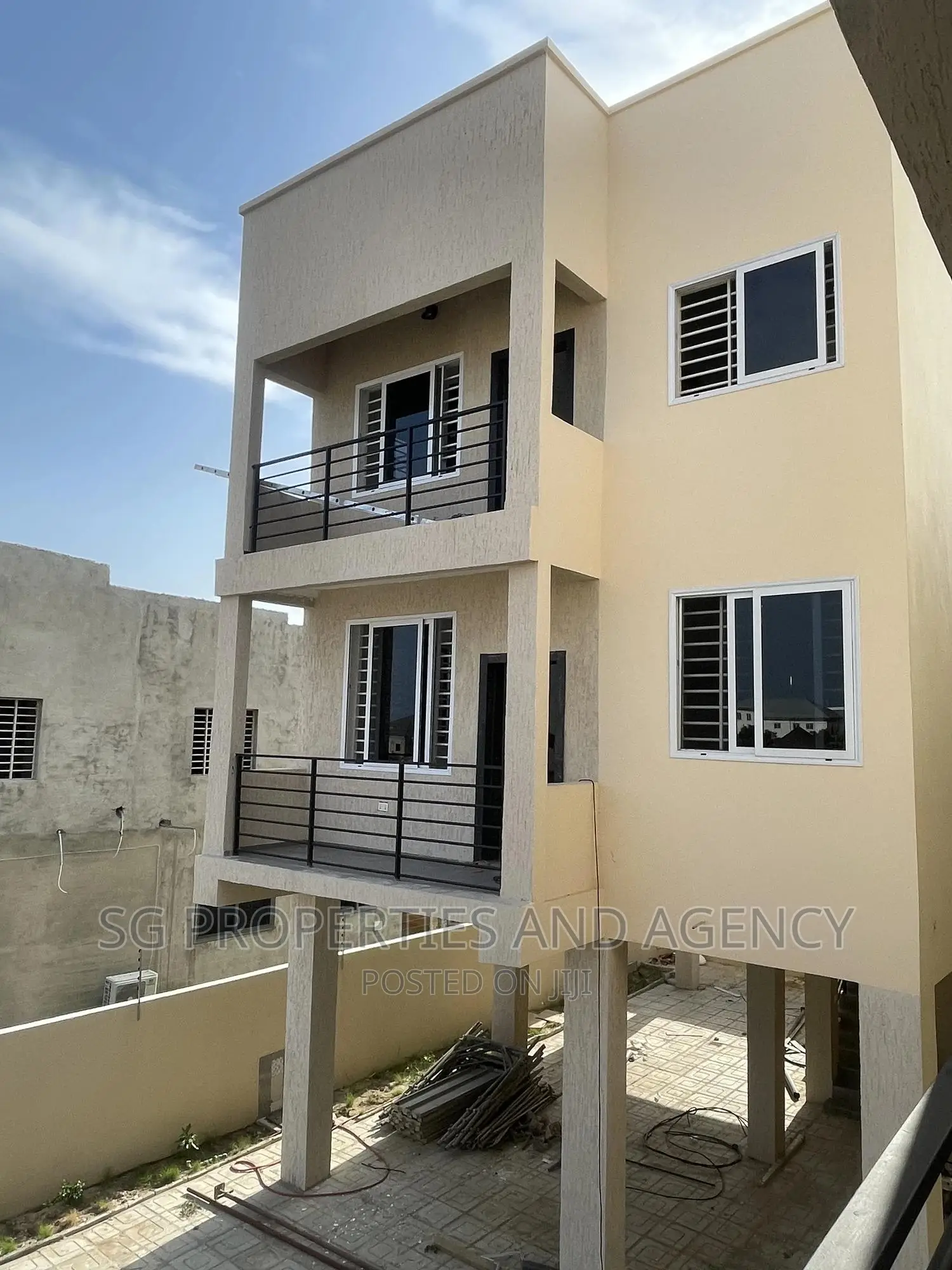 2bdrm Apartment in Lashibi, Spintex for rent in Spintex