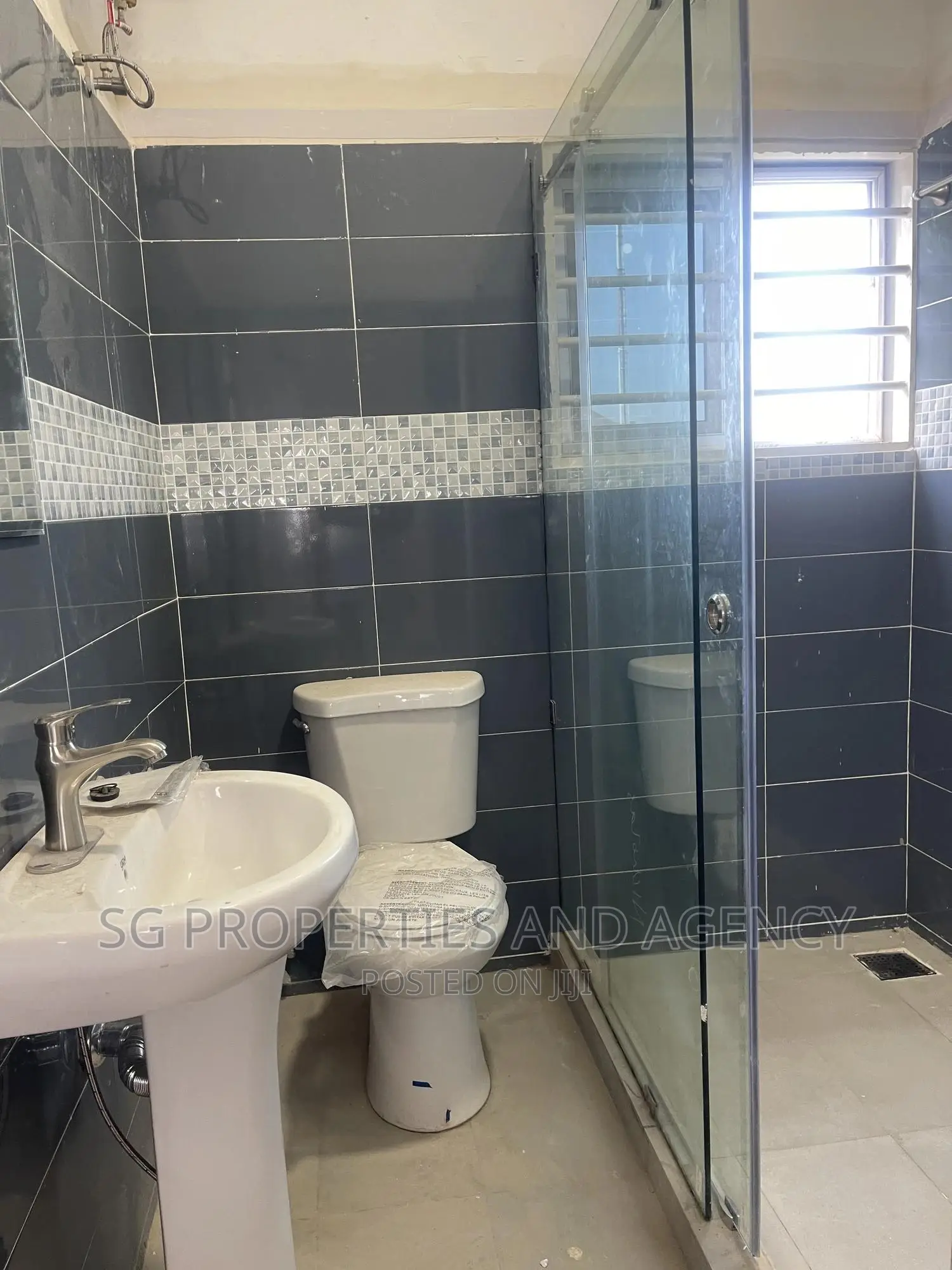 2bdrm Apartment in Lashibi, Spintex for rent in Spintex