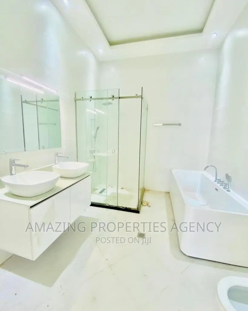 4bdrm House in Spintex for sale in Spintex