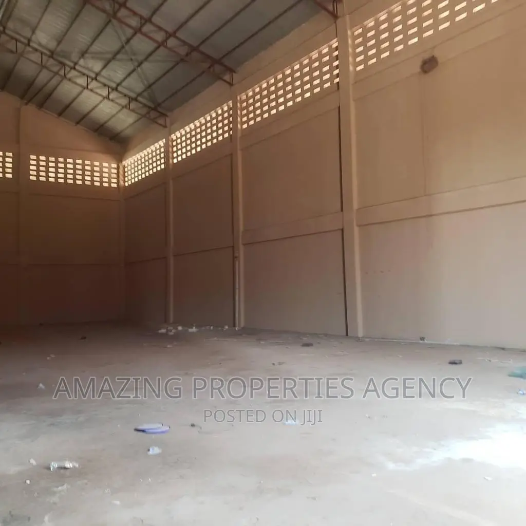 1000sqm Warehouse for Rent at Spintex in Spintex
