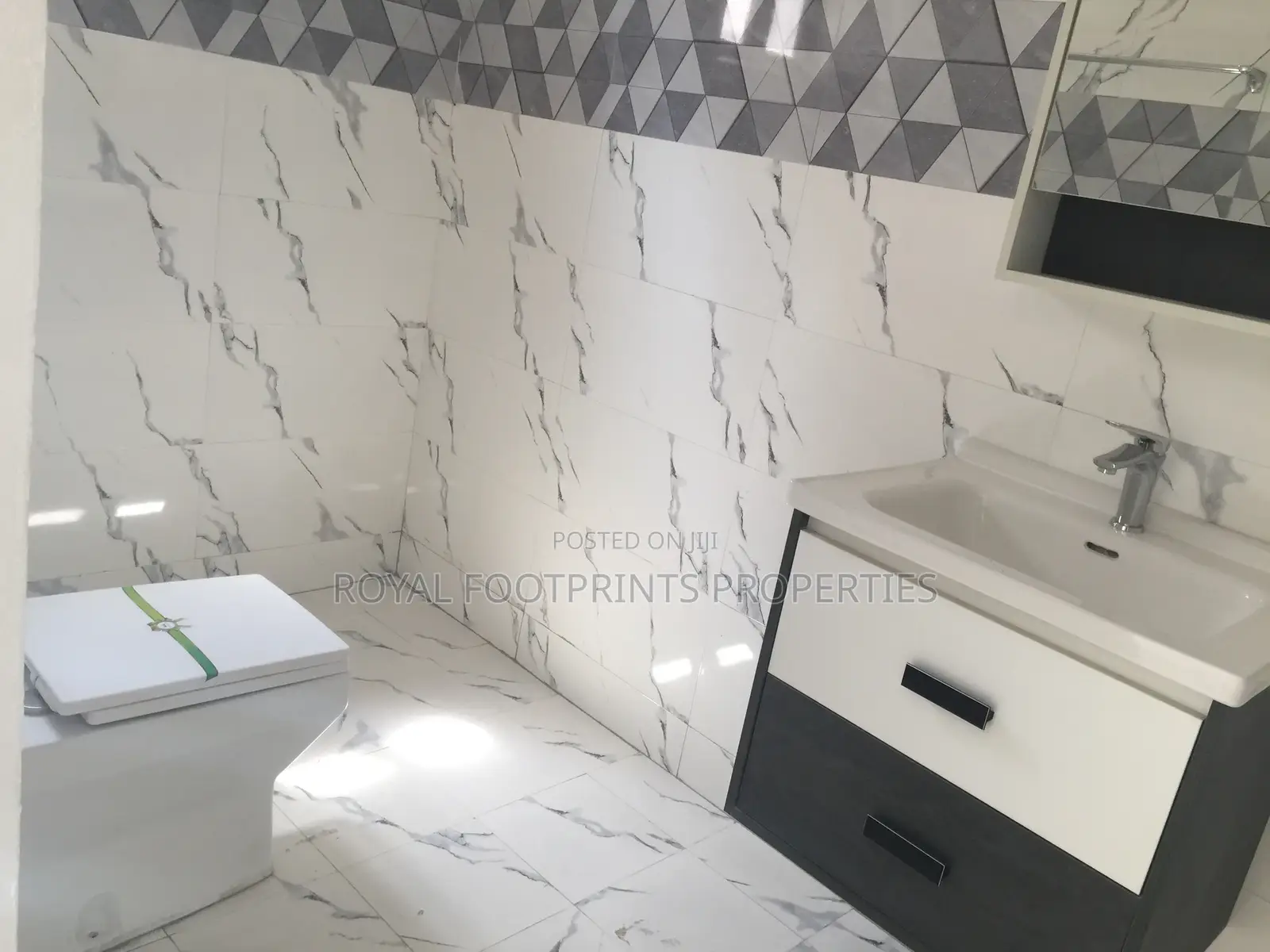 5bdrm House in Royal Footprints, East Legon for sale in East Legon
