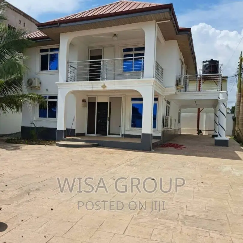 4bdrm Duplex in Wisa Groups, Accra Metropolitan for rent in Accra Metropolitan