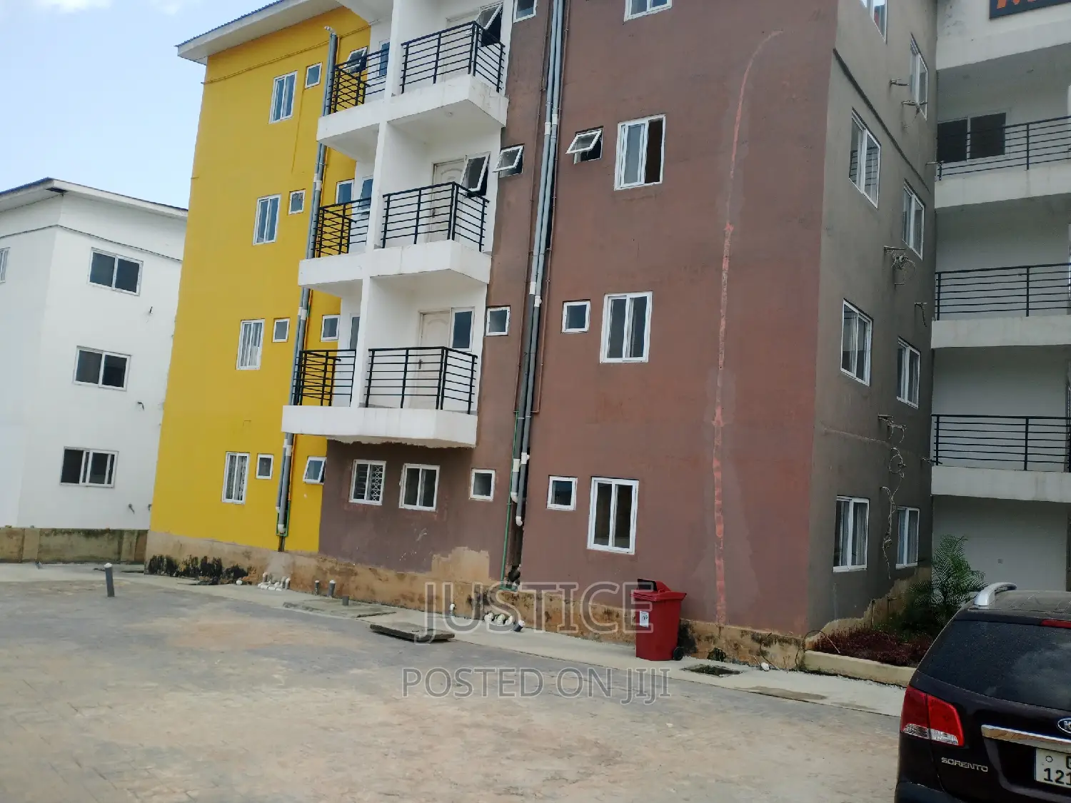 2bdrm Apartment in Kwabenya for sale in Kwabenya