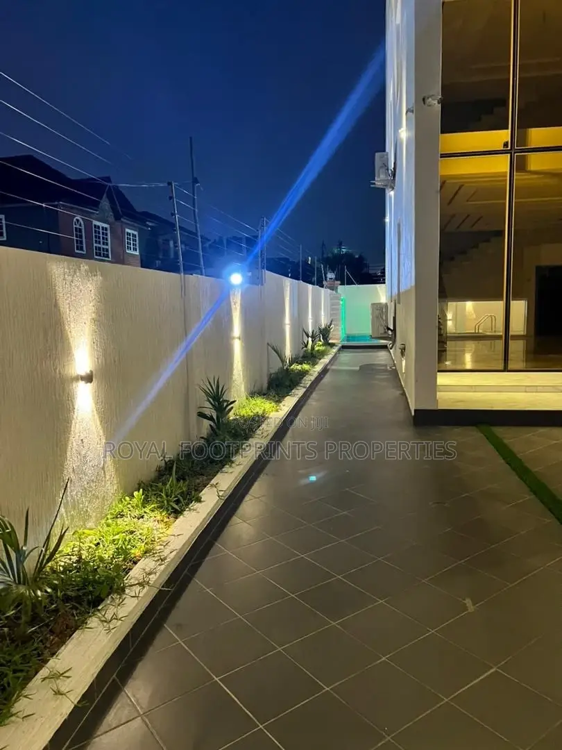 4bdrm House in Royal Footprints, East Legon for sale in East Legon