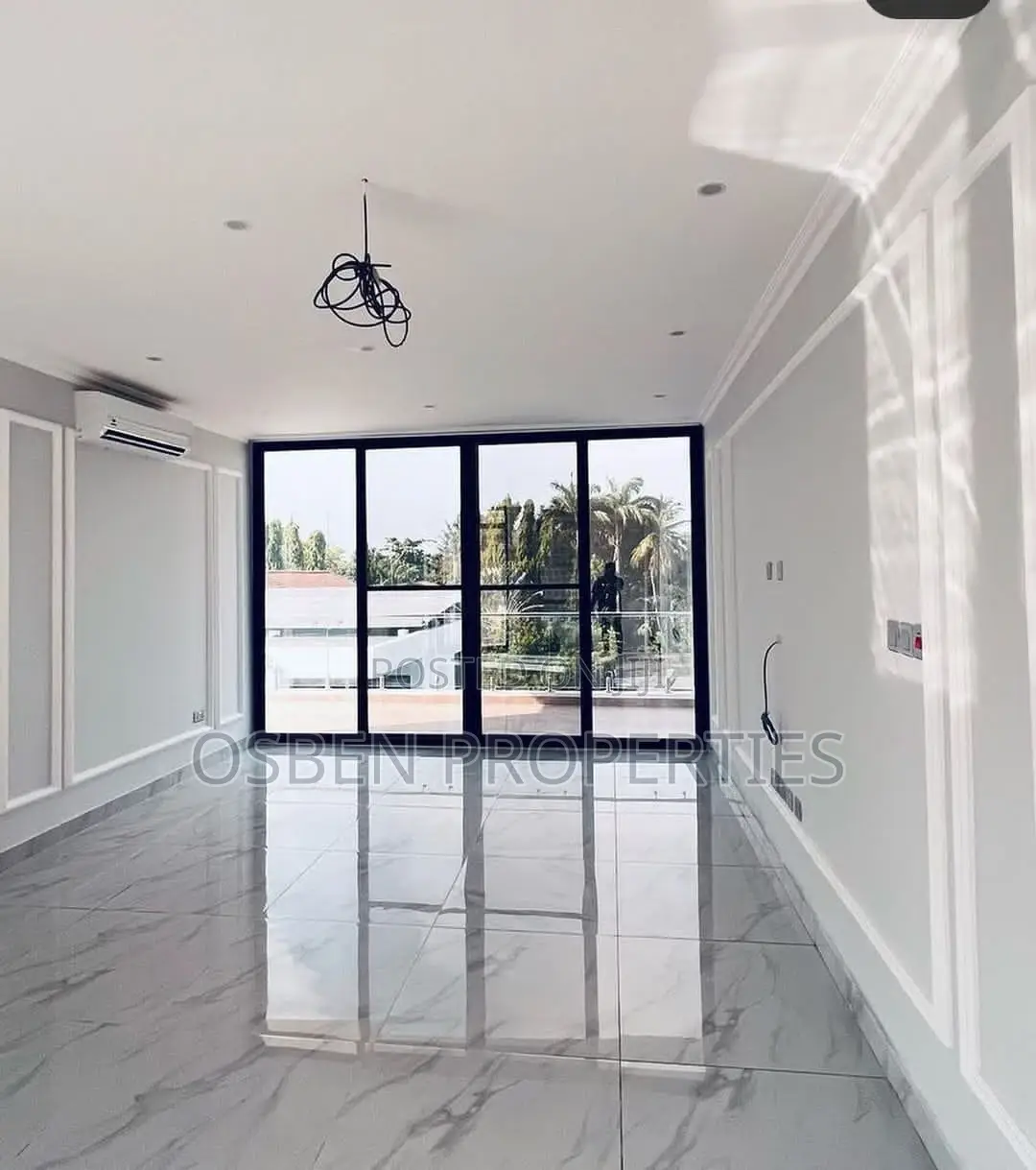 8bdrm Mansion in Pleasant Properties, Cantonments for sale in Cantonments