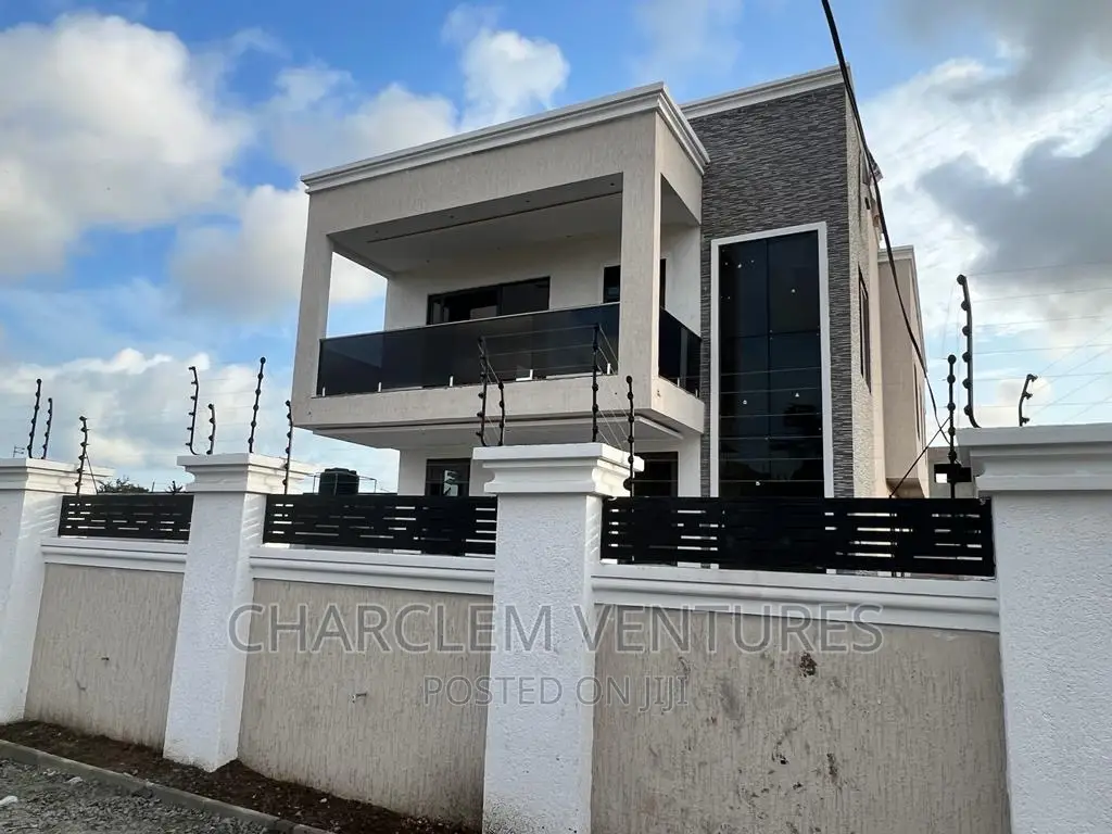 4bdrm House in Charclem Ventures, Spintex for sale in Spintex