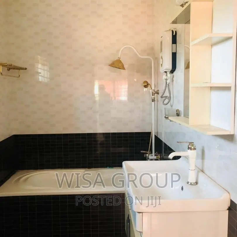 5bdrm Duplex in Wisa, Accra Metropolitan for rent in Accra Metropolitan