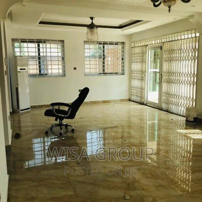 5bdrm Duplex in Wisa, Accra Metropolitan for rent in Accra Metropolitan