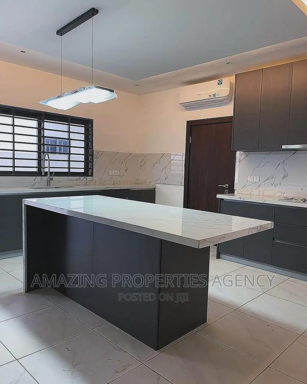 4bdrm House in East Legon for sale in East Legon