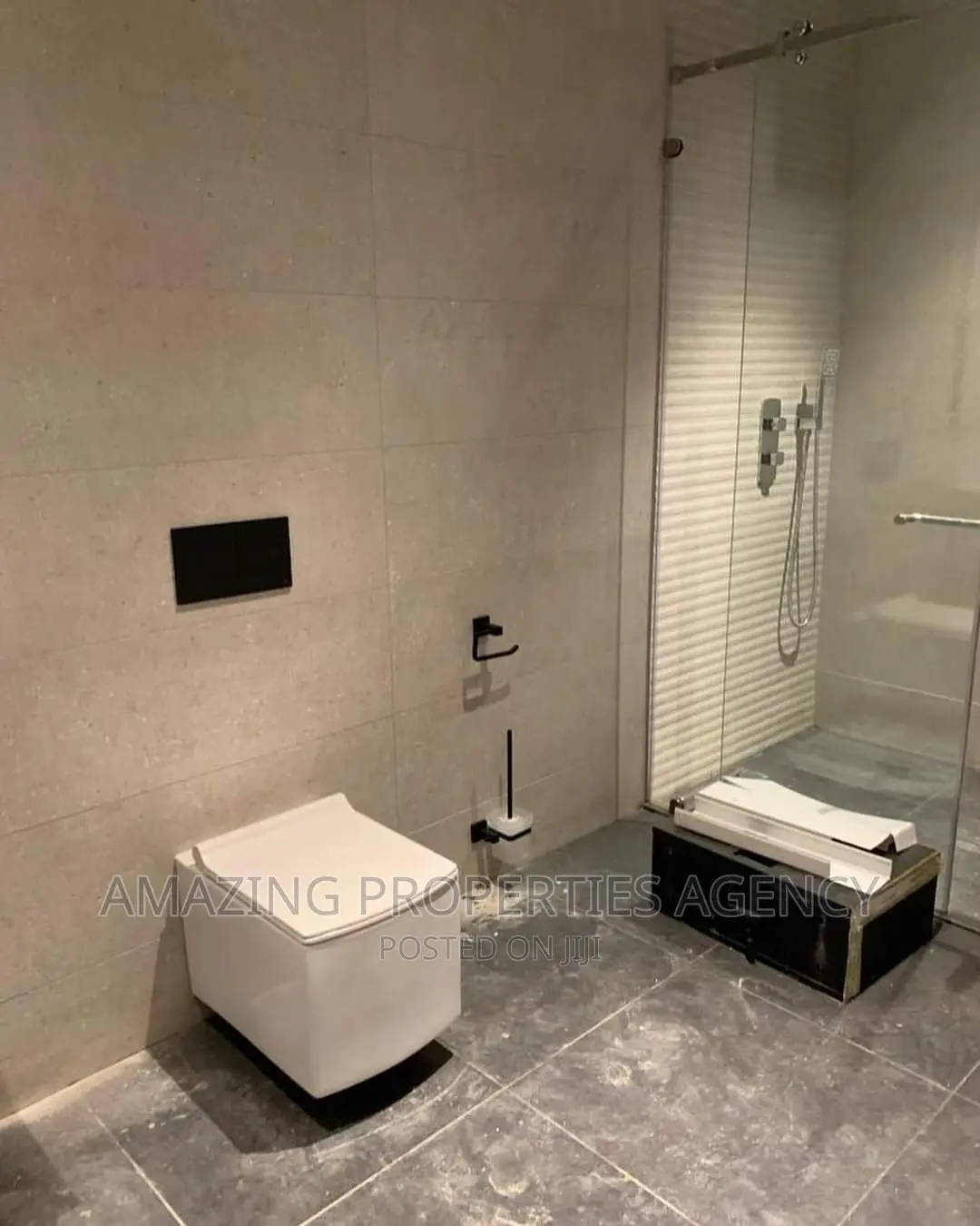 5bdrm House in Adjiriganor for sale in Adjiriganor