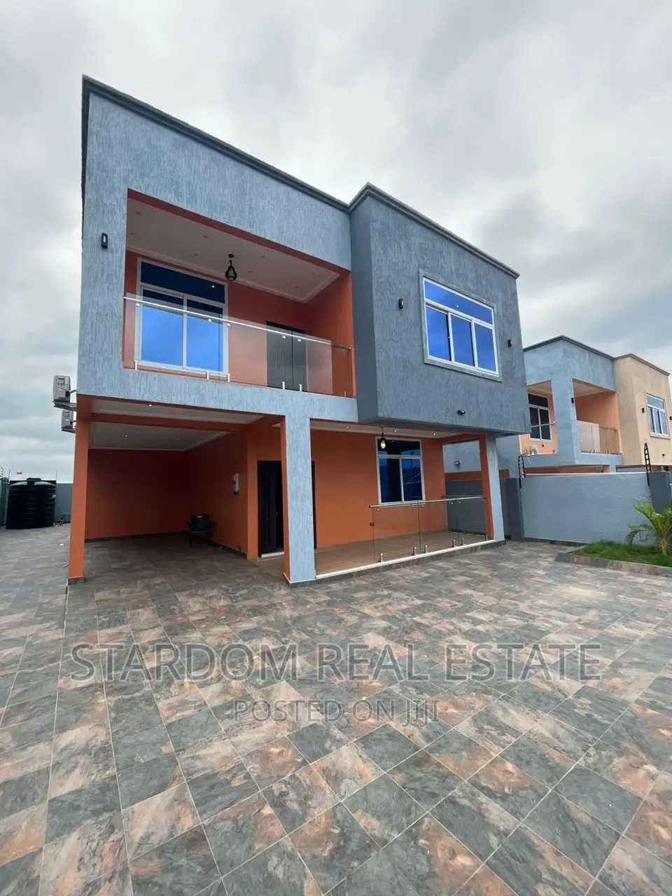 4bdrm Duplex in Oyarifa Mall Area for rent in Oyarifa Mall Area