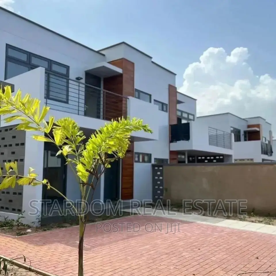 2bdrm Townhouse / Terrace in Oyarifa for rent in Oyarifa