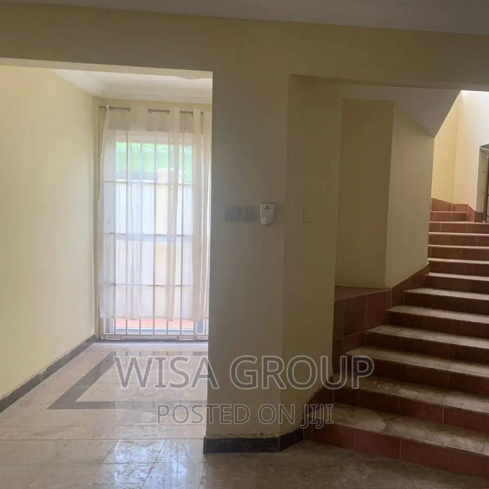4bdrm Duplex in Wisa Groups, Accra Metropolitan for rent in Accra Metropolitan