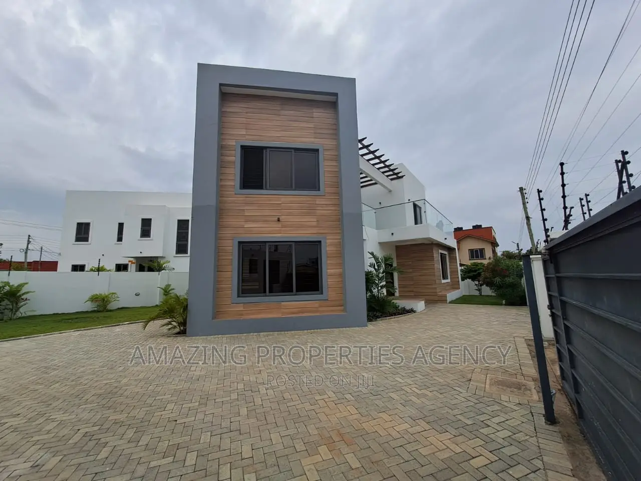 Furnished 3bdrm House in Aburi for sale in Aburi