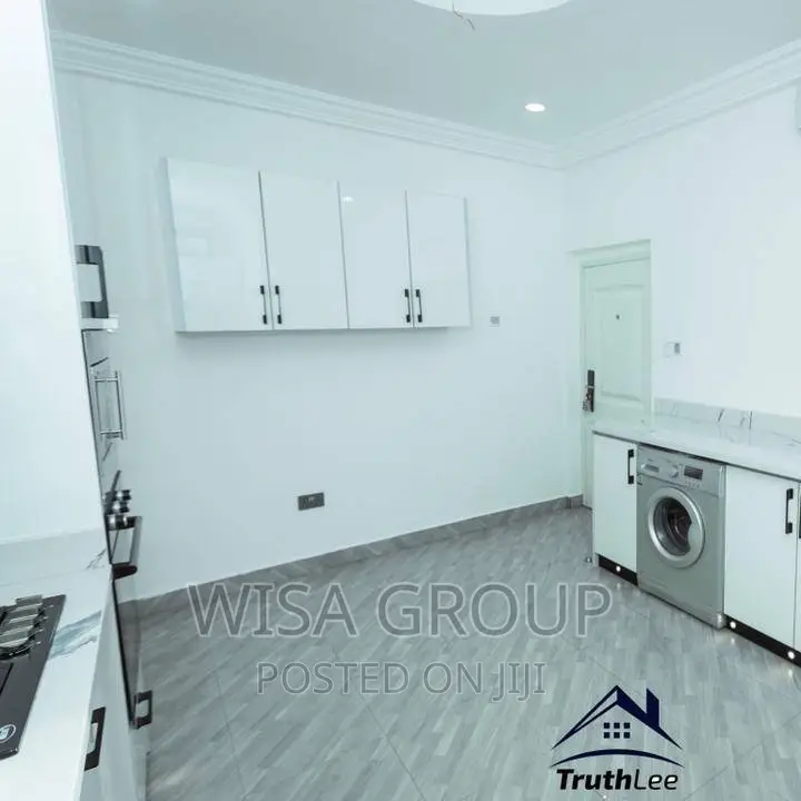 4bdrm Duplex in Wisa Groups, Accra Metropolitan for sale in Accra Metropolitan