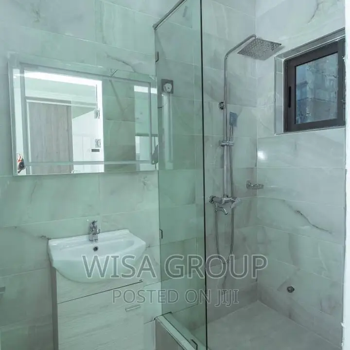 4bdrm Duplex in Wisa Groups, Accra Metropolitan for sale in Accra Metropolitan