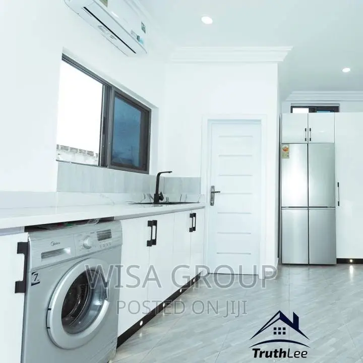 4bdrm Duplex in Wisa Groups, Accra Metropolitan for sale in Accra Metropolitan