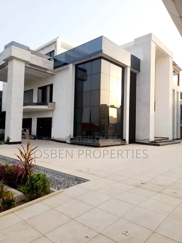 Furnished 8bdrm Mansion in Pleasant Properties, East Legon for sale in East Legon
