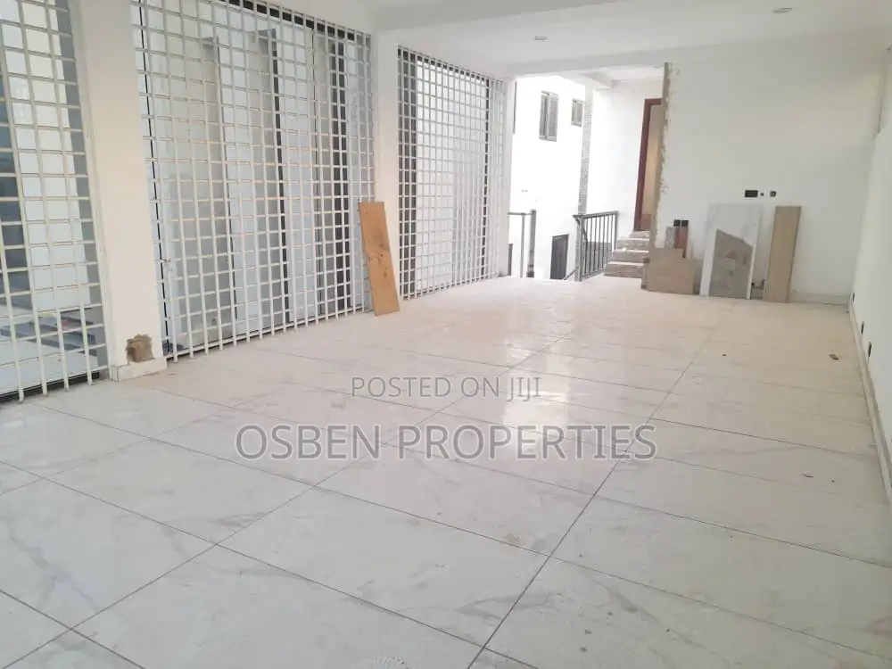 Furnished 8bdrm Mansion in Pleasant Properties, East Legon for sale in East Legon