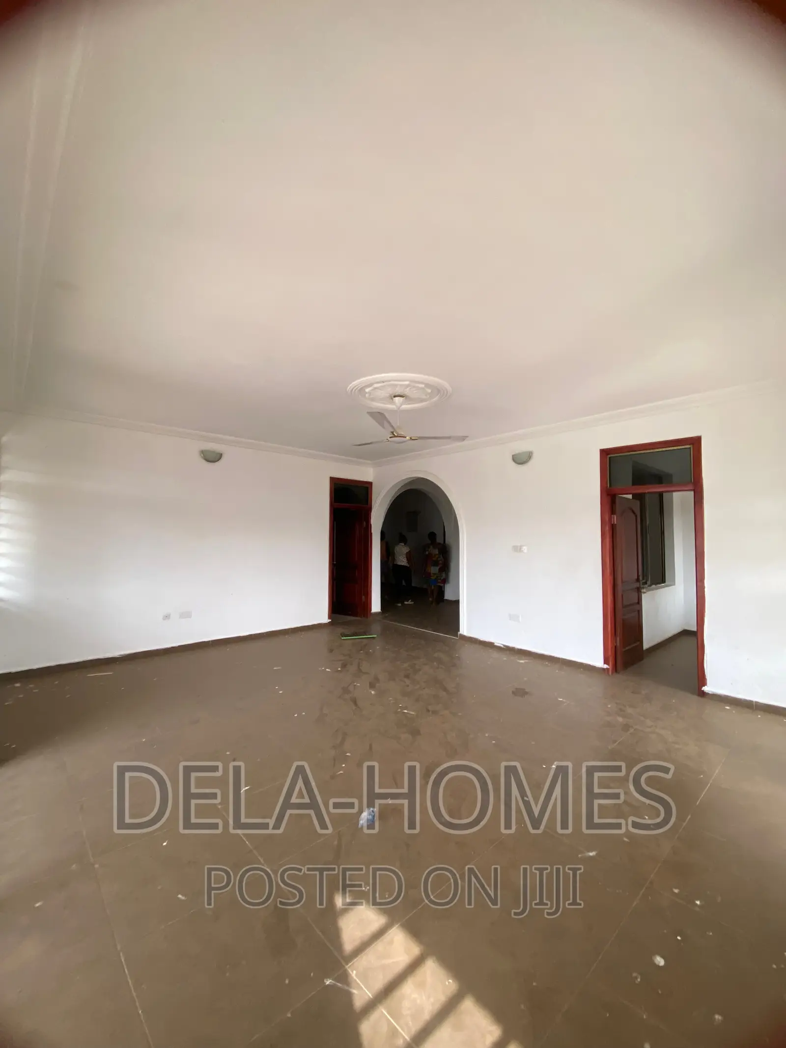 4bdrm Apartment in Ashiyie, Adenta for rent in Adenta