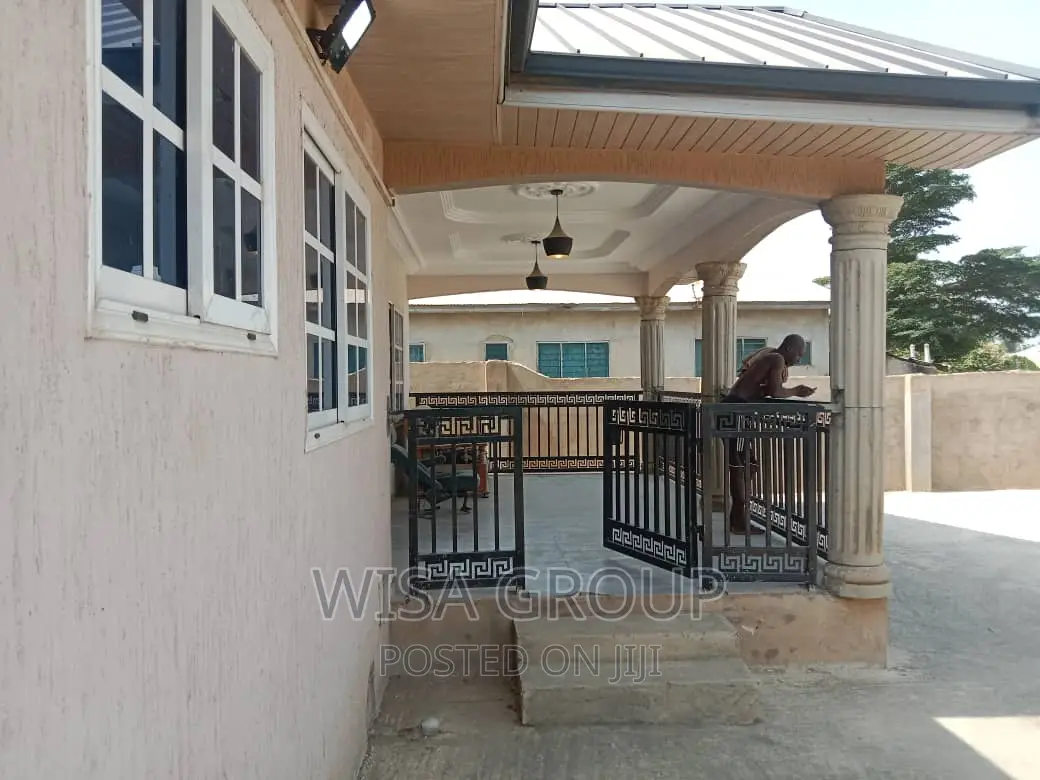 4bdrm House in Wisa Groups, Last Stop for rent in Last Stop